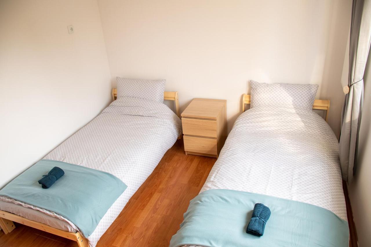 Family-Friendly Apartment 拉迪亚 外观 照片